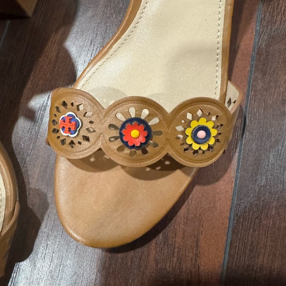 Tory Burch Shoes - Picture 2 of 5